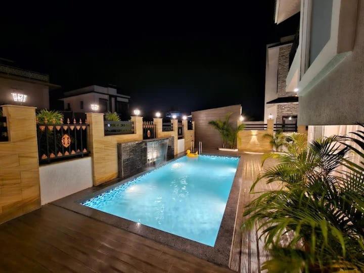 Premium Chalet Lonavala Extérieur photo