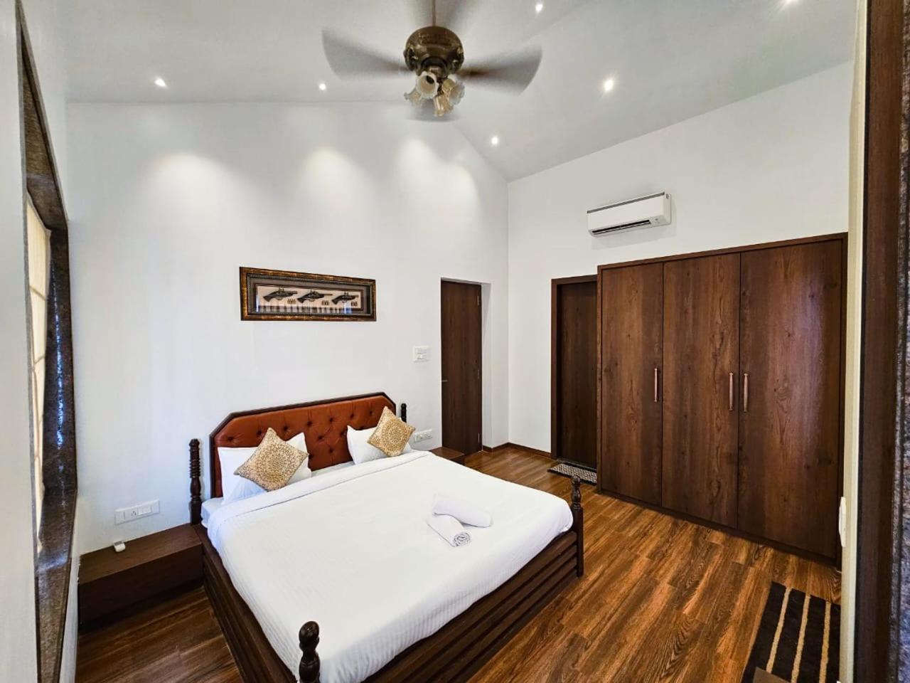 Premium Chalet Lonavala Extérieur photo