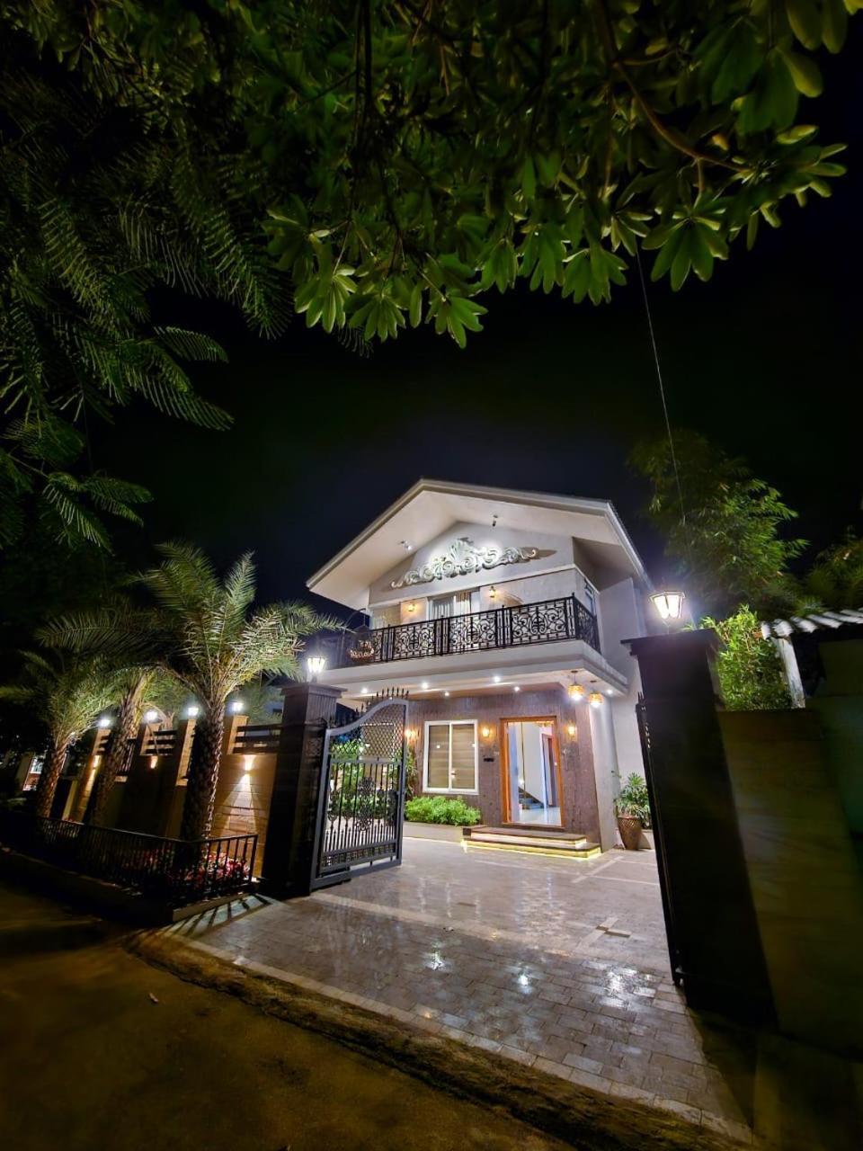 Premium Chalet Lonavala Extérieur photo
